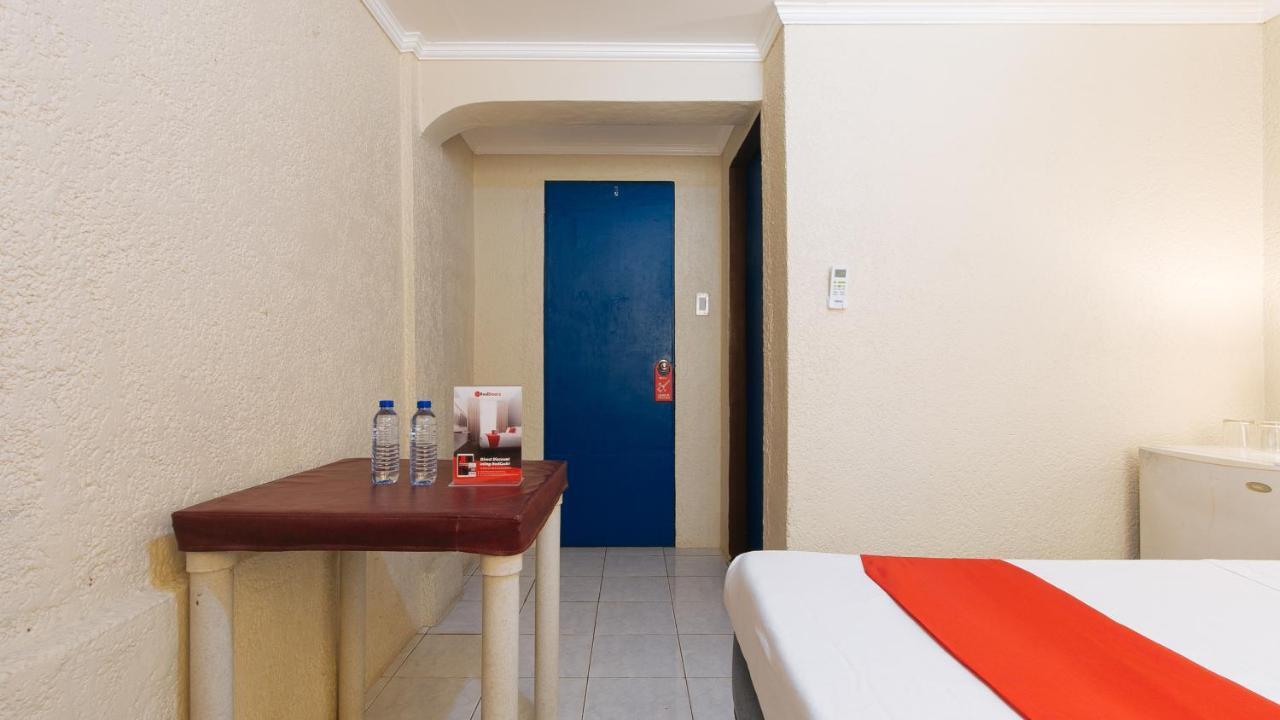 RedDoorz Plus @ Lagoon Beach Resort Zambales Olongapo Exterior foto