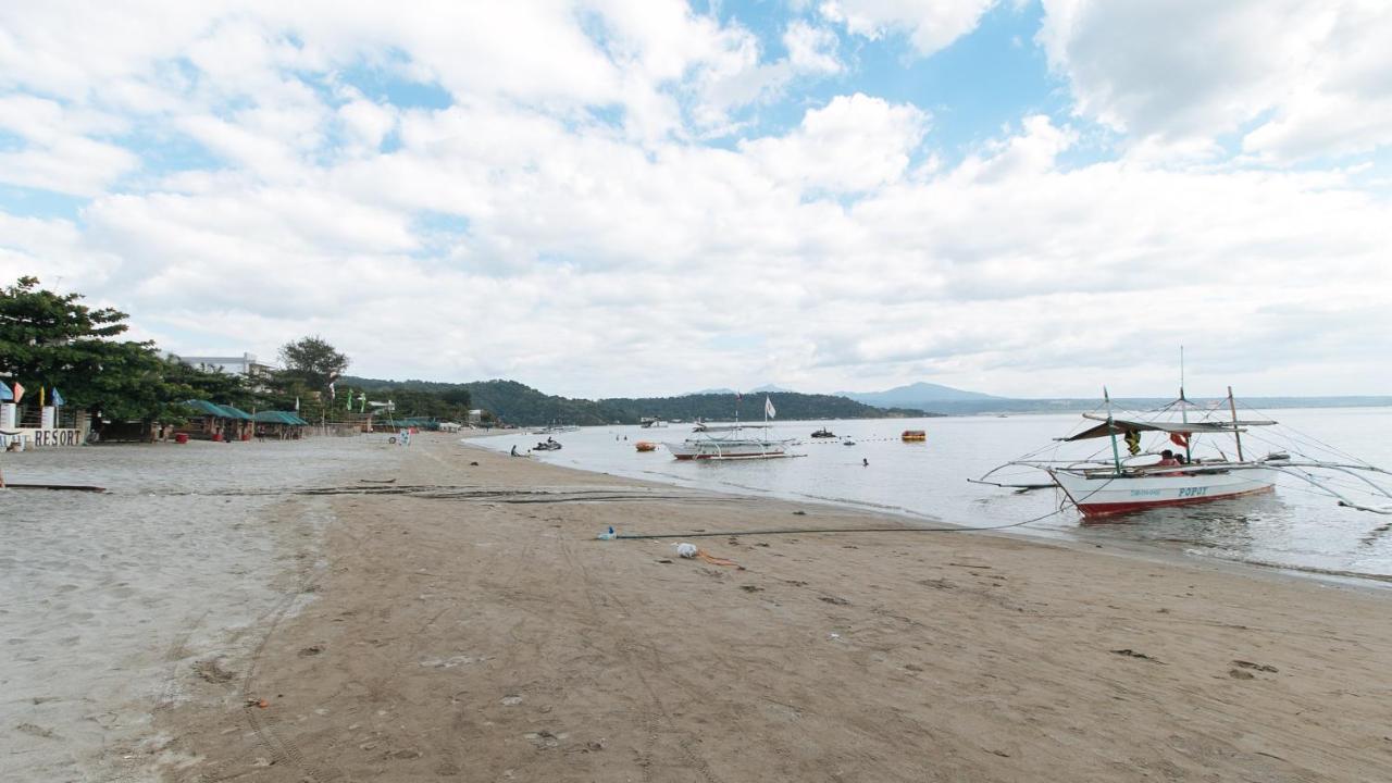 RedDoorz Plus @ Lagoon Beach Resort Zambales Olongapo Exterior foto
