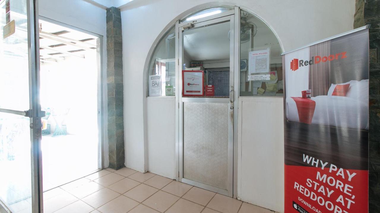 RedDoorz Plus @ Lagoon Beach Resort Zambales Olongapo Exterior foto